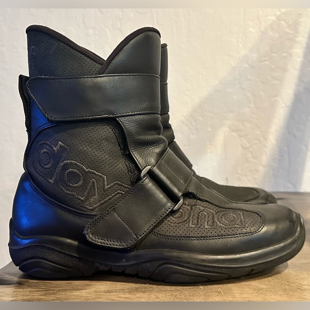 Daytona Journey XCR Gore-Tex motorcycle boots size 38